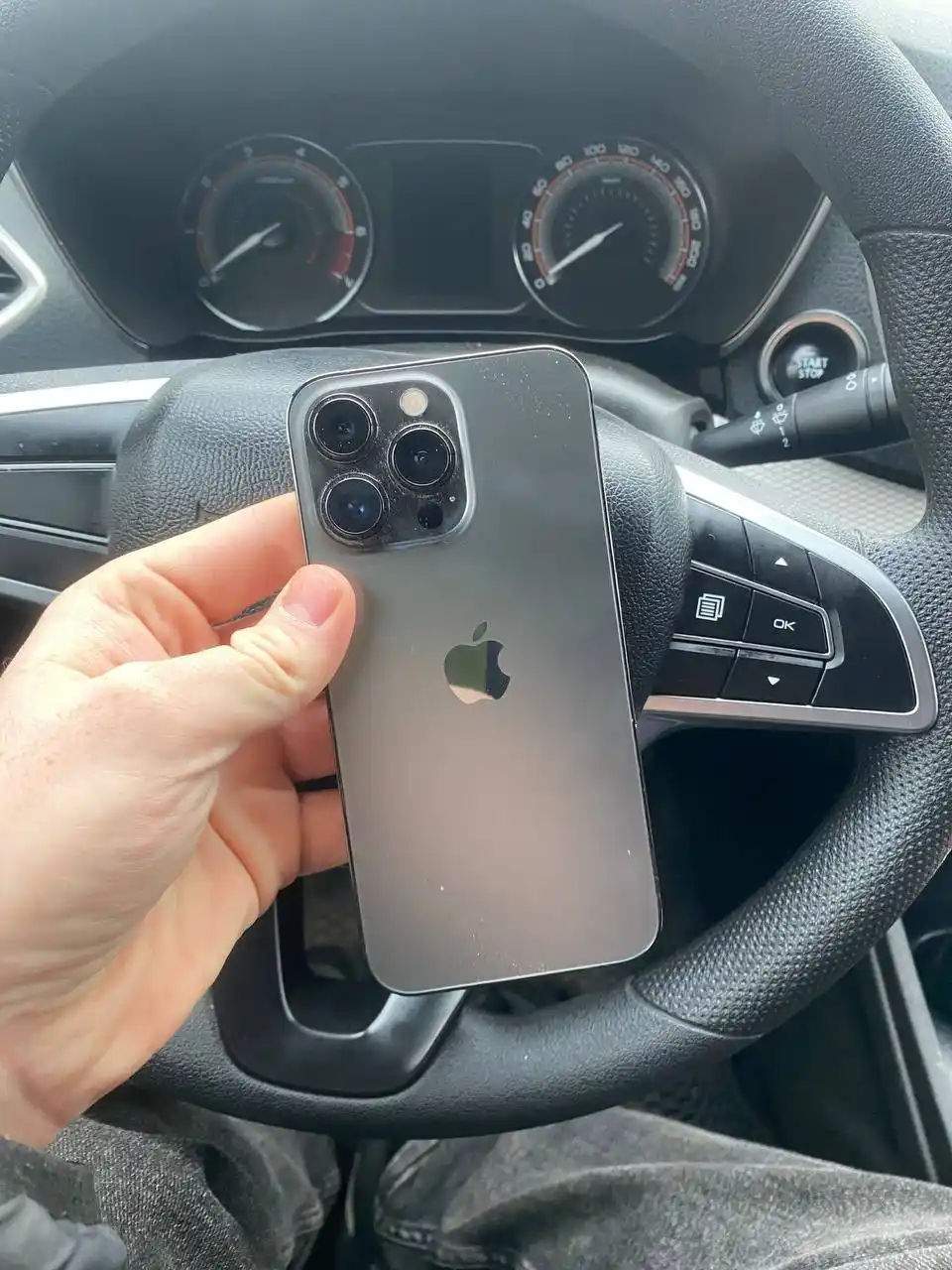 Продам Iphone 13 Pro 128GB