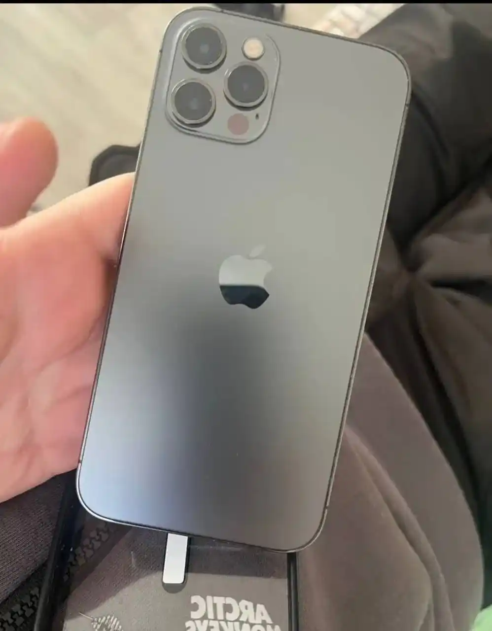 Продам iPhone 12 Pro