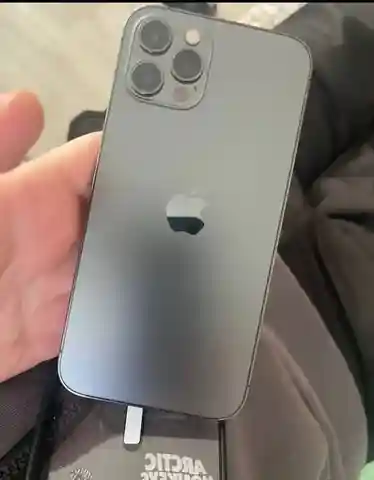 Продам iPhone 12 Pro - Электроника в Чебоксары