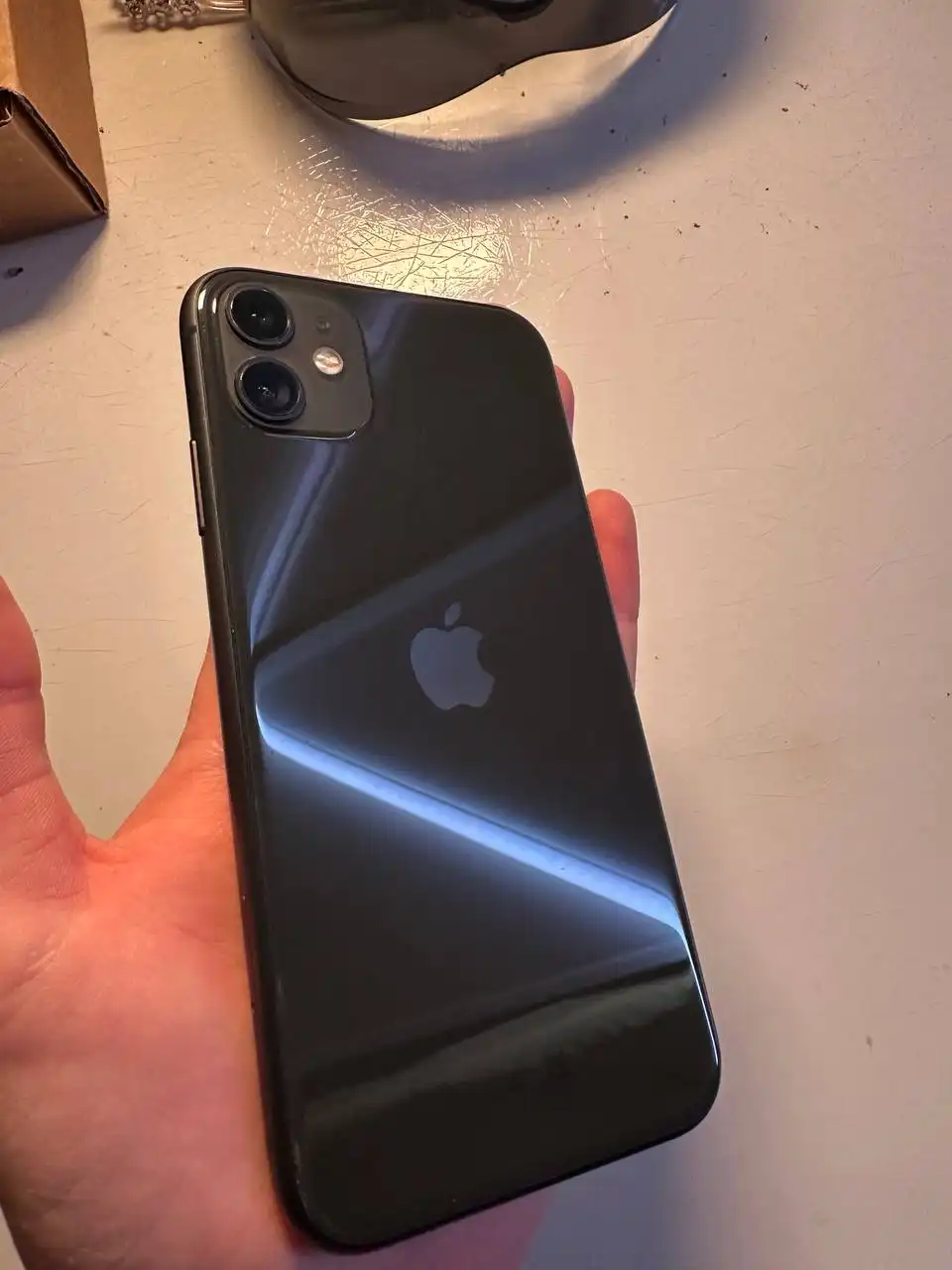 Продам iPhone 11 128 ГБ