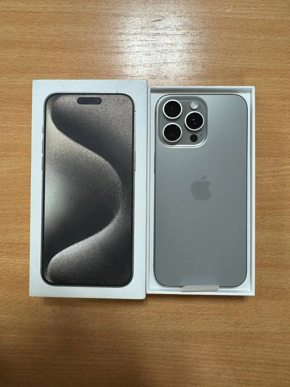 Продажа iPhone 15 Pro Max 256GB