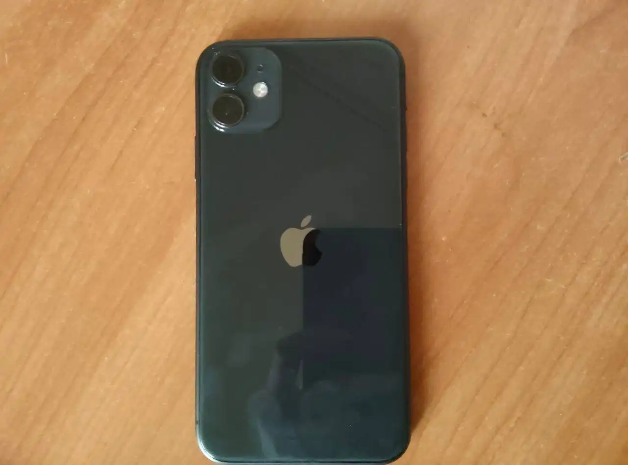 Продам быстрым Apple iPhone