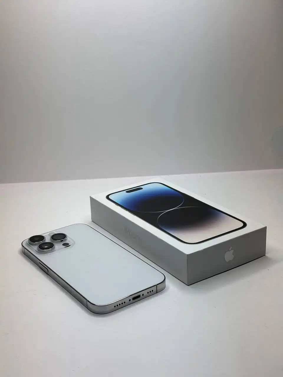 Продам IPhone 14 Pro 256gb
