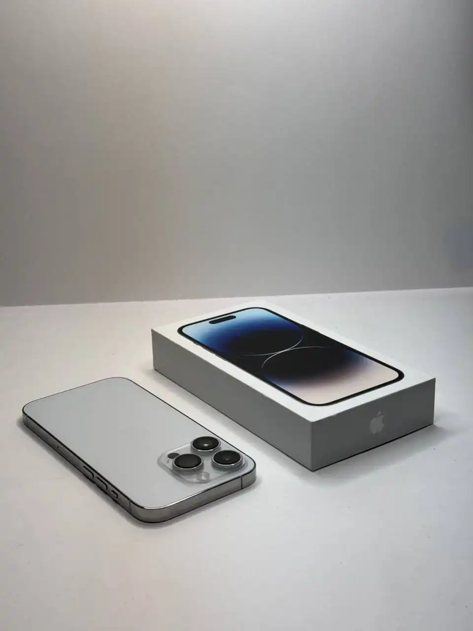 Продам IPhone 14 Pro 256gb