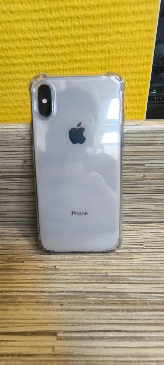 Обмен iPhone X и iPhone XR на один телефон
