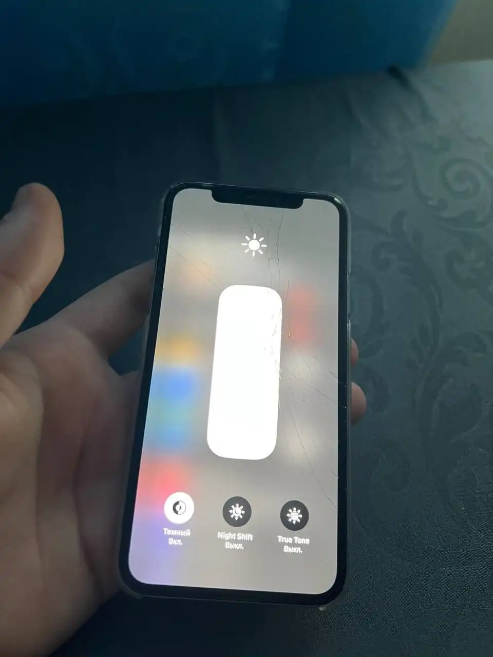 Продам или обменяю iPhone Face ID в рабочем состоянии