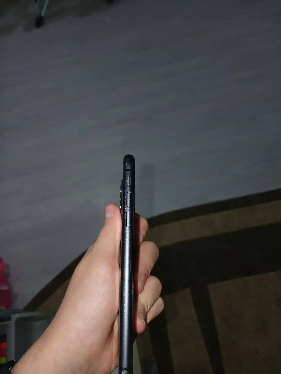 iPhone 11 128гб с заменённым аккумулятором