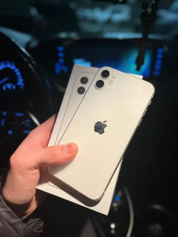 iPhone 11 64GB в идеальном состоянии с полным комплектом - Электроника в Чебоксары