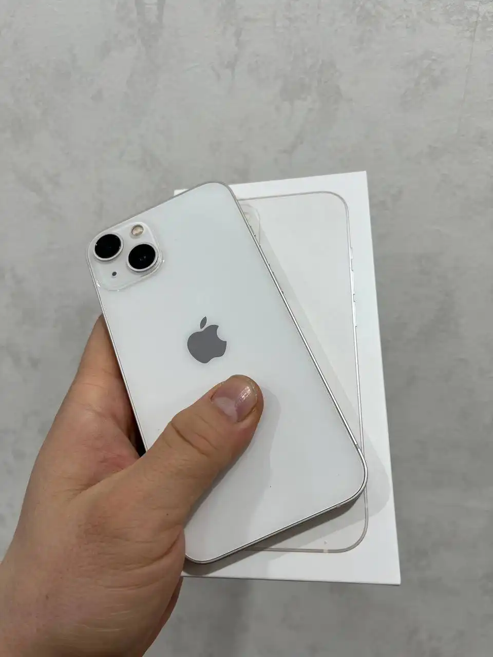 iPhone 13 128gb в отличном состоянии