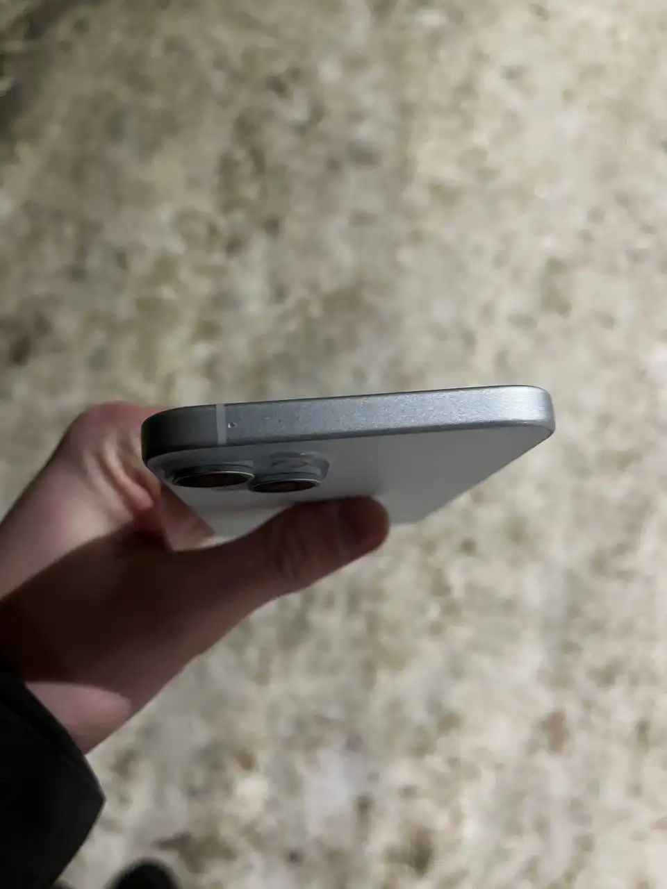 Продам iPhone 15 Plus 128ГБ