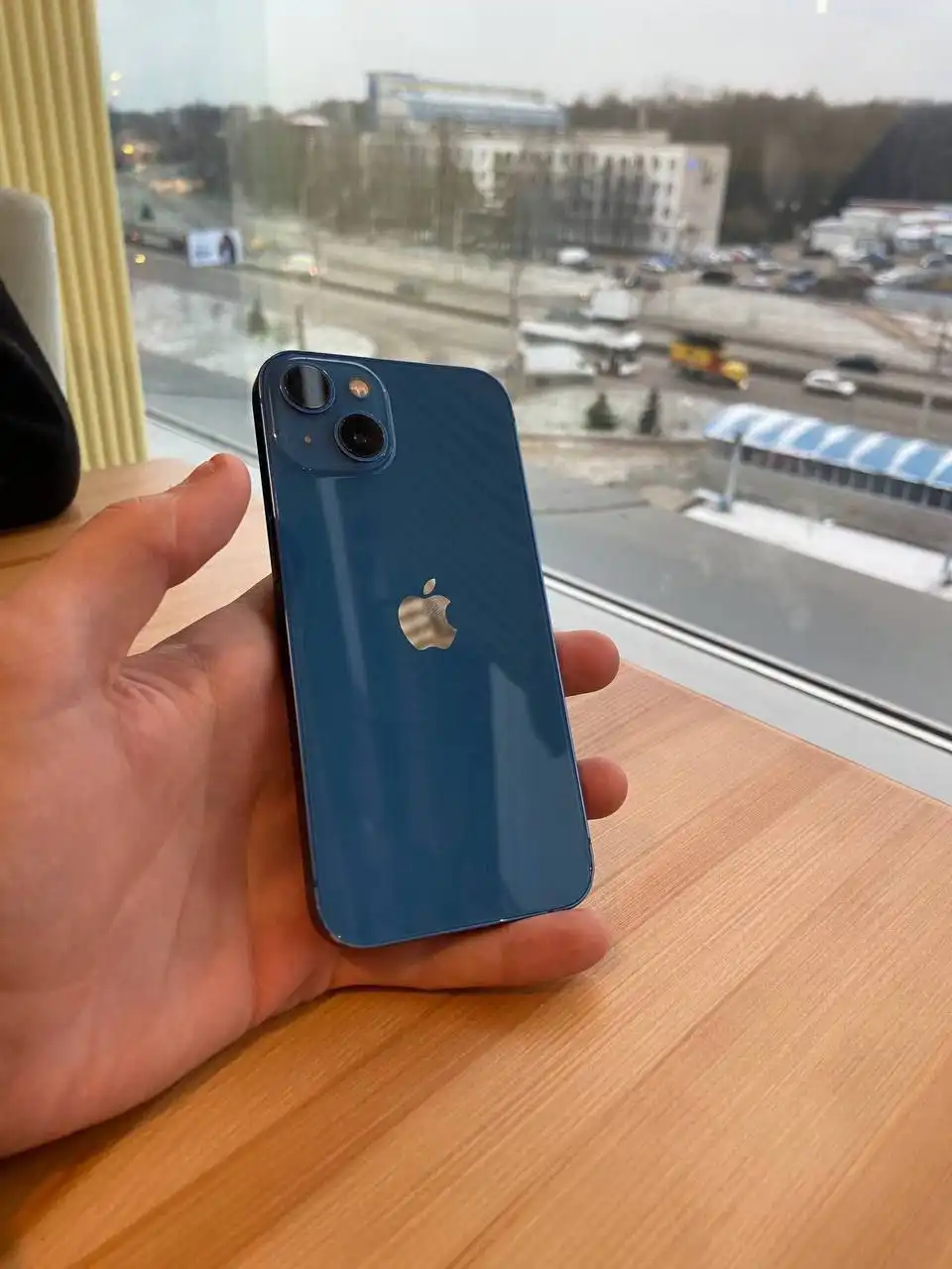 Продажа iPhone с разным состоянием аккумулятора