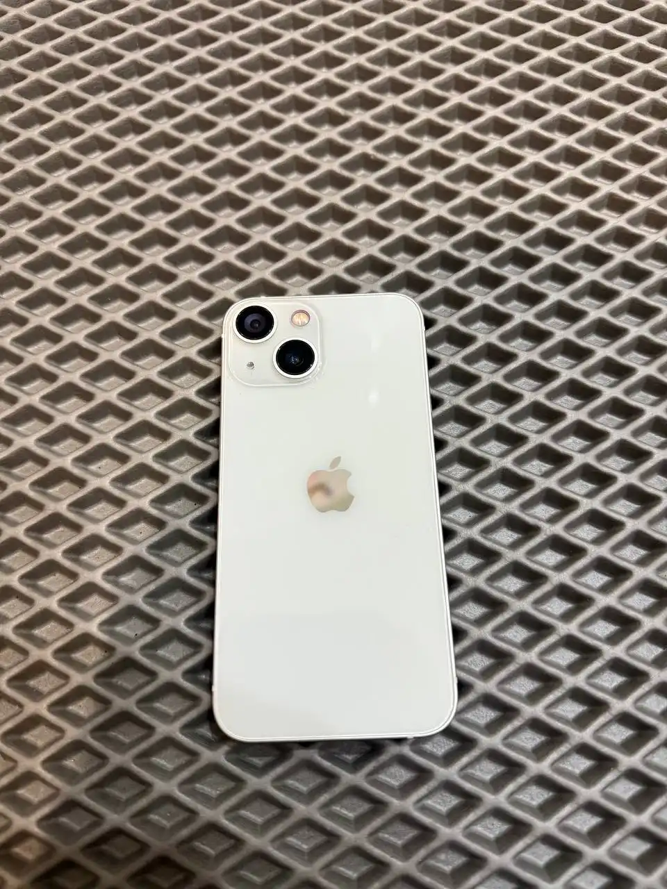 IPhone 13 Mini 128Gb с замененным экраном и АКБ