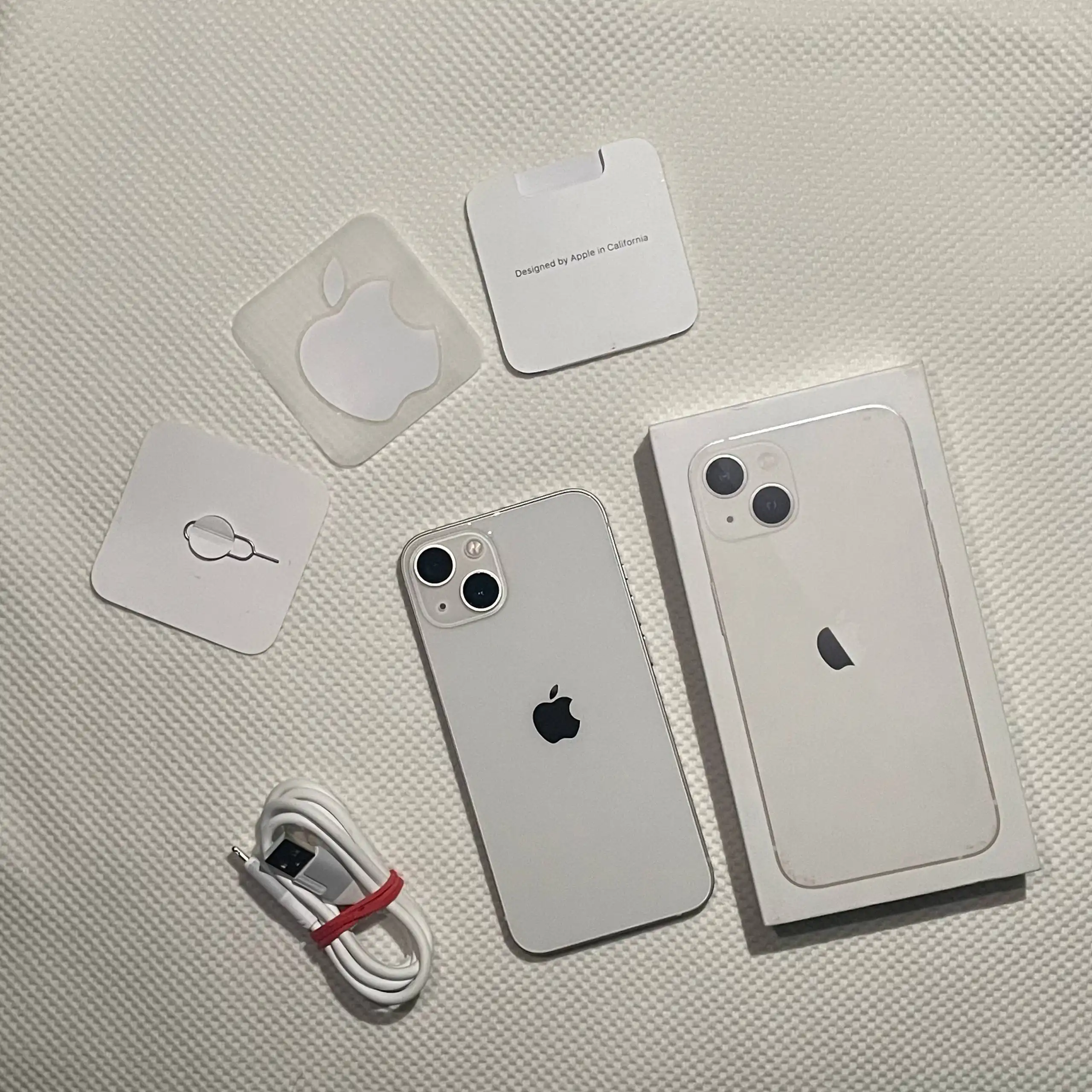 iPhone 13 белый 128гб в идеальном состоянии