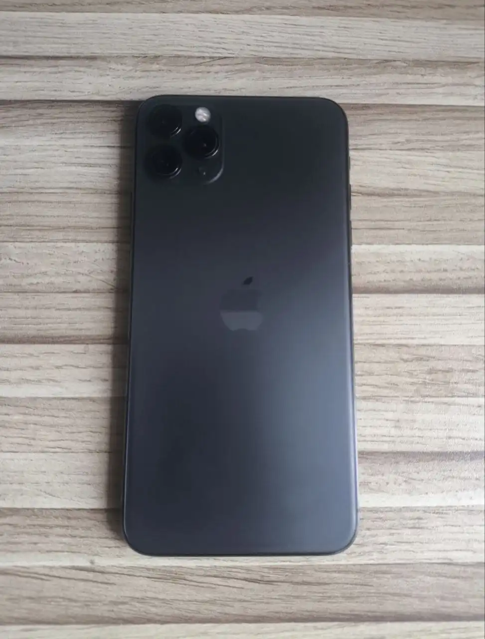 Продажа Apple iPhone 11 Pro Max 64 ГБ