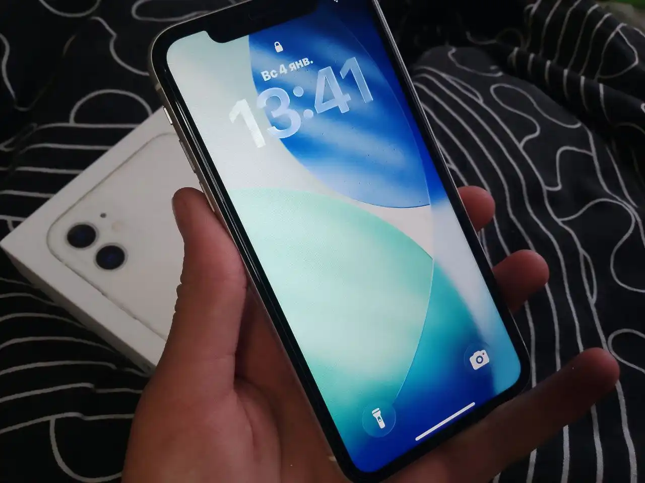 Apple iPhone 11 64GB в отличном состоянии