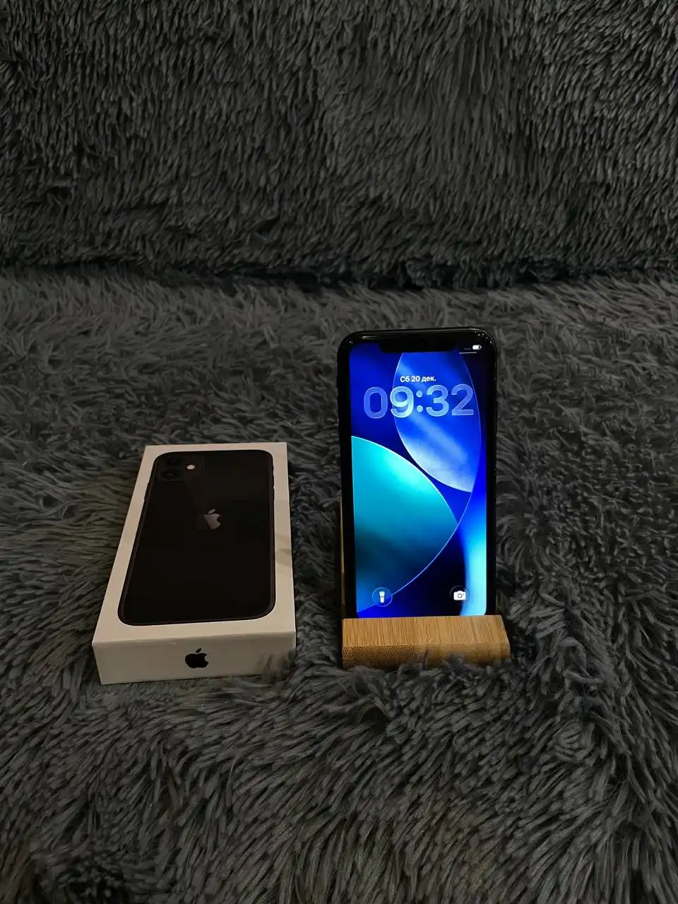 Продажа iPhone 11 128 ГБ черный