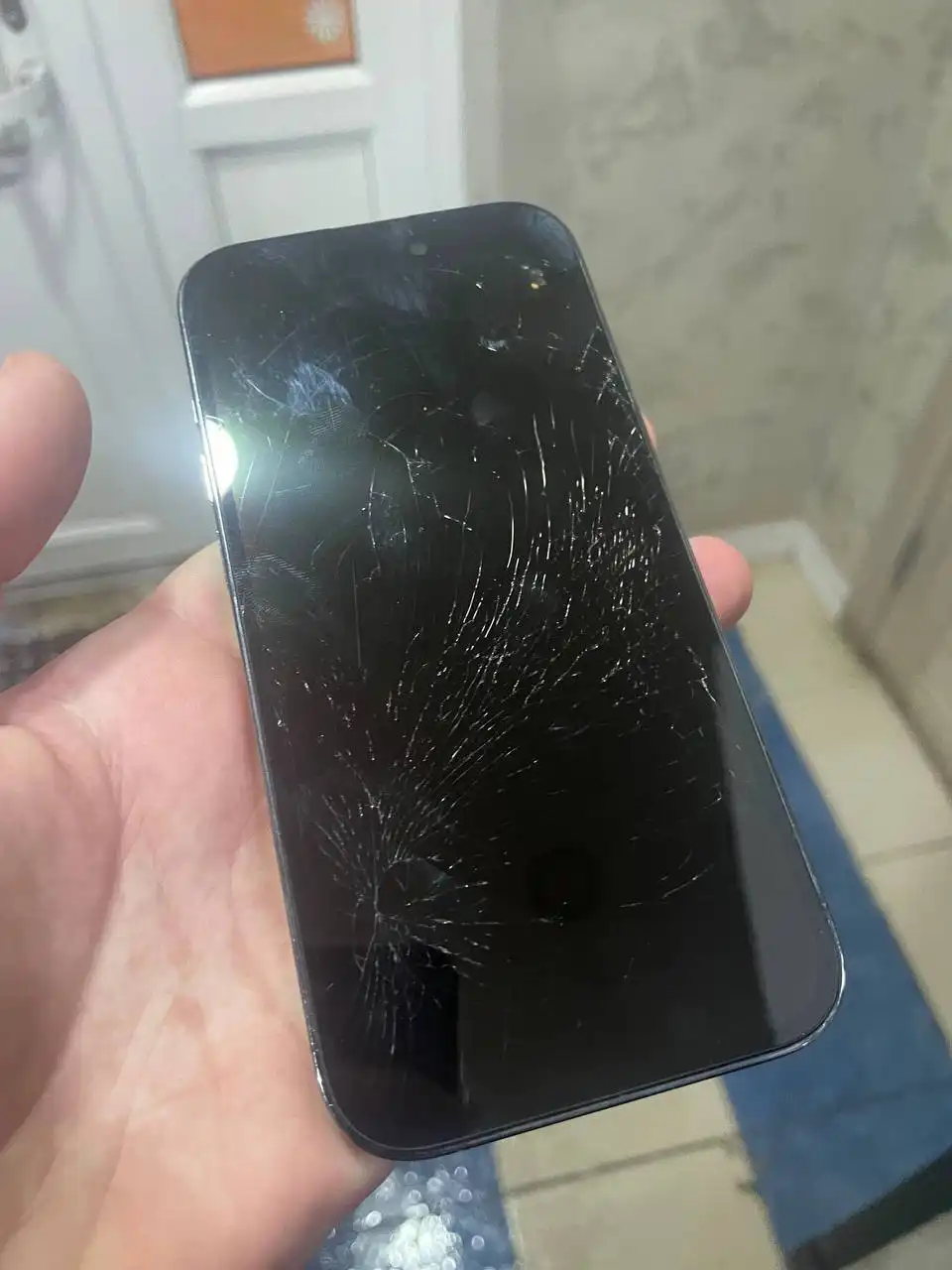 iPhone 14 Pro 128 ГБ фиолетовый с повреждениями