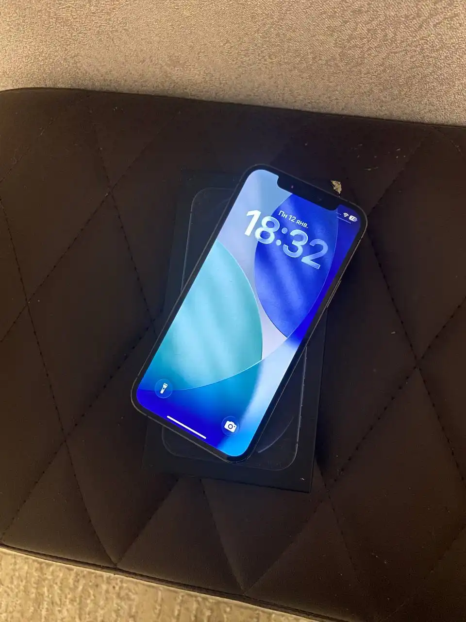 Продажа iPhone 12 Pro в отличном состоянии - Смартфоны (Электроника) в Чебоксары