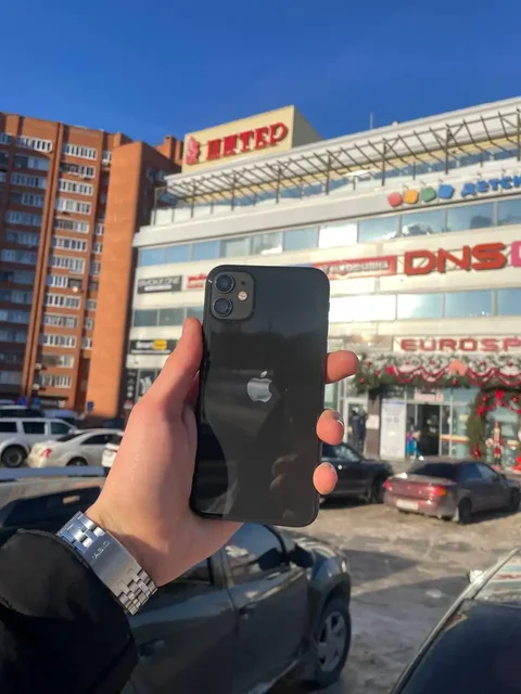 Продажа iPhone 11 128 ГБ черный - Умные часы в Чебоксары