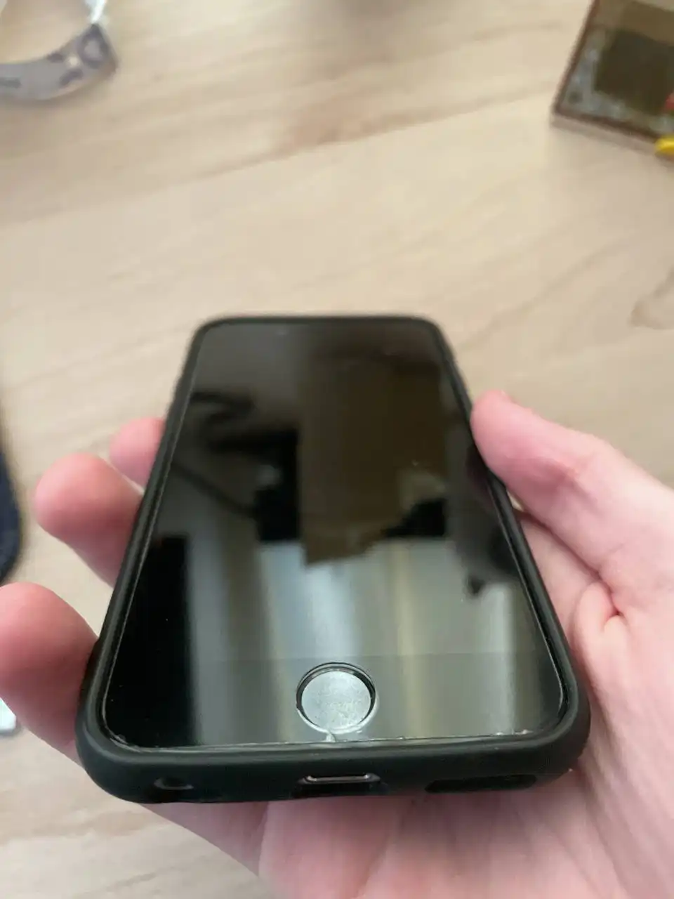 Обмен iPhone 6s 64 ГБ на модели выше - Смартфоны (Электроника) в Чебоксары