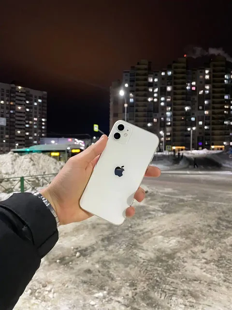Продам iPhone 11 128 ГБ белый в идеальном состоянии - Экшн-камеры в Чебоксары