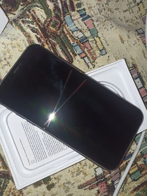 Продажа iPhone 11 256 ГБ черный - Компьютерные комплектующие в Чебоксары