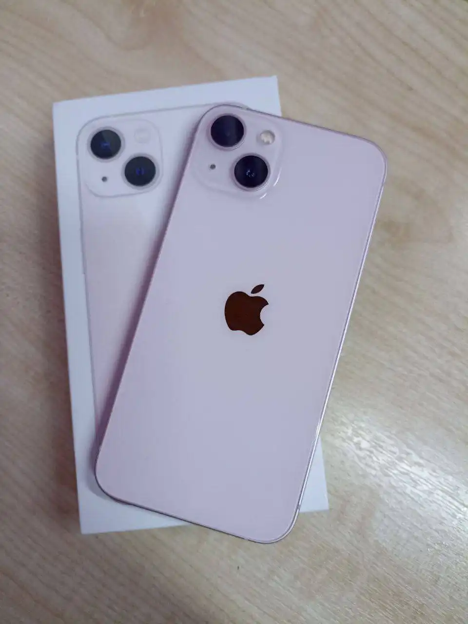 Продажа iPhone 13 в Чебоксарах - Смартфоны и телефоны (Электроника) в Чебоксары