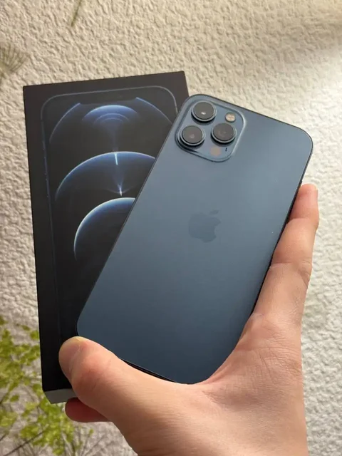 Продам iPhone 12 Pro Max с аккумулятором 100% - Электроника в Чебоксары