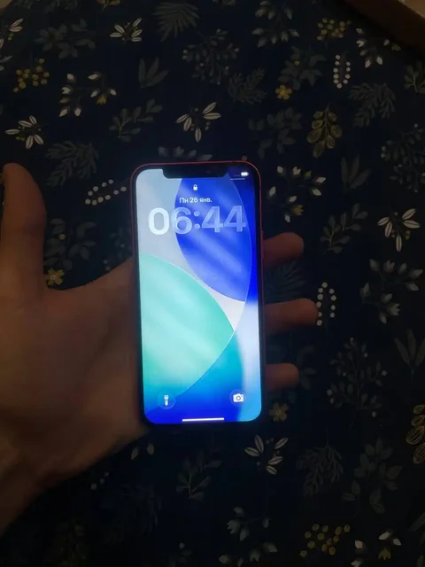 Продажа iPhone 12 128 ГБ красный - Электроника в Чебоксары