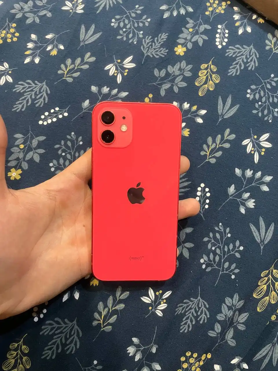 Продажа iPhone 12 128 ГБ красный - Смартфоны (Электроника) в Чебоксары