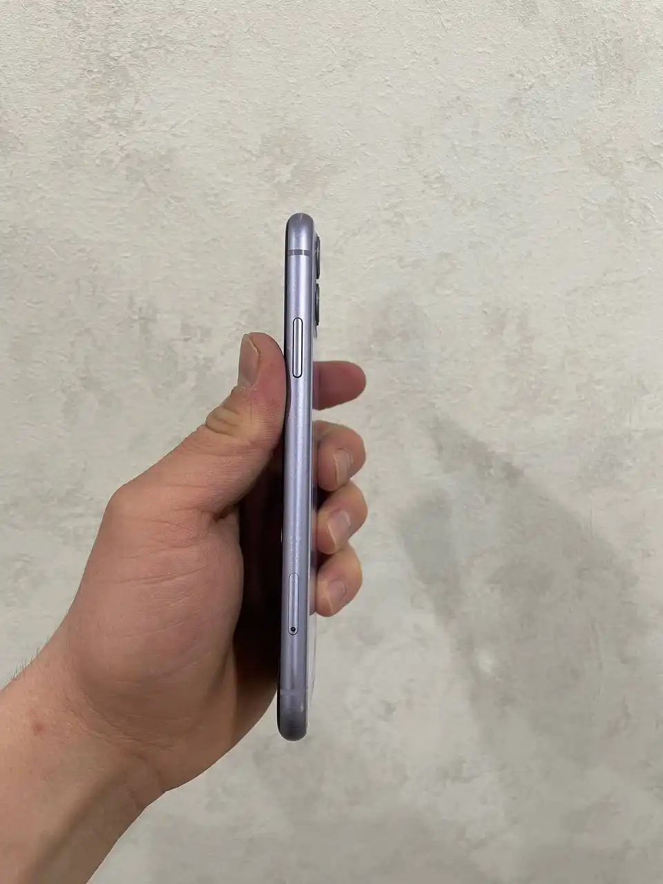 iPhone 11 128gb с треснутой задней крышкой - Смартфоны (Электроника) в Чебоксары