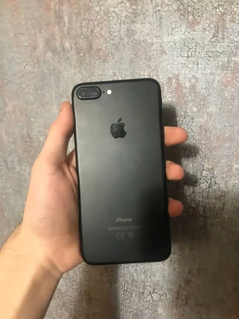 iPhone 7 Plus 256GB с аккумулятором 73% - Смартфоны в Чебоксары
