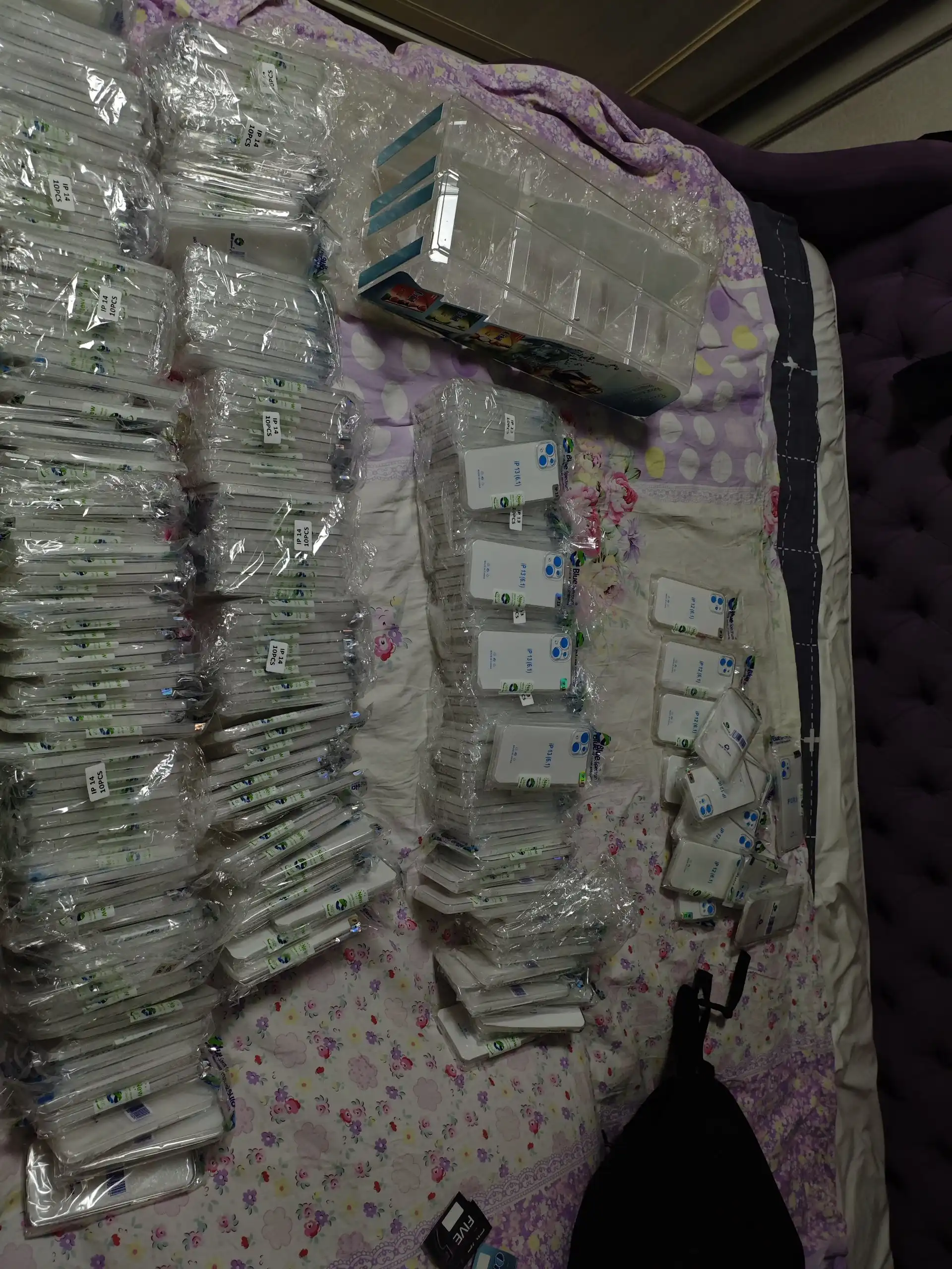 Чехлы прозрачные новые для Apple iPhone - Аксессуары для телефонов (Электроника) в Чебоксары