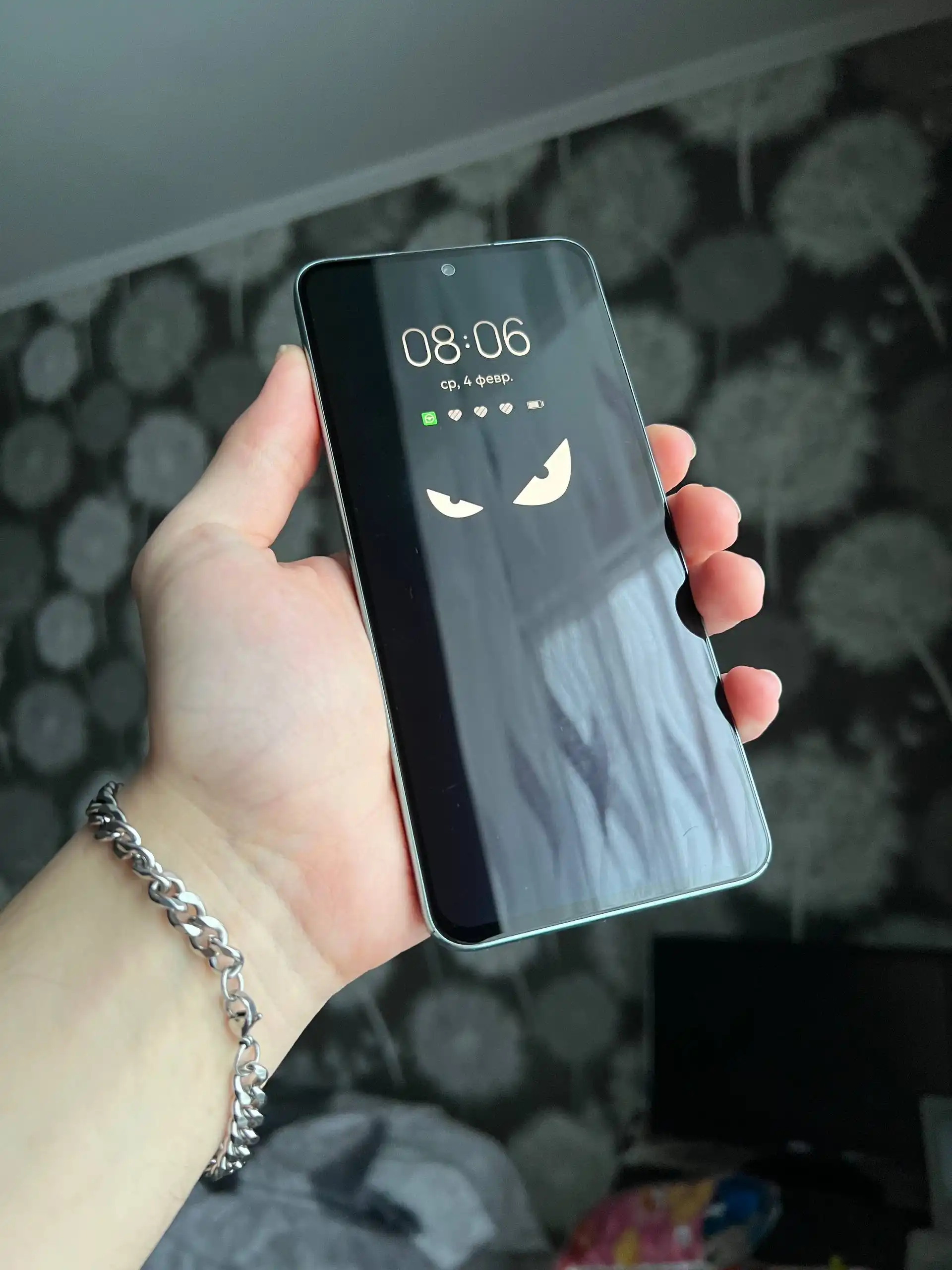 Продажа трех телефонов: iPhone 13 Pro Max, Huawei Nova 10SE, Realme C35 - Смартфоны и телефоны (Электроника) в Чебоксары