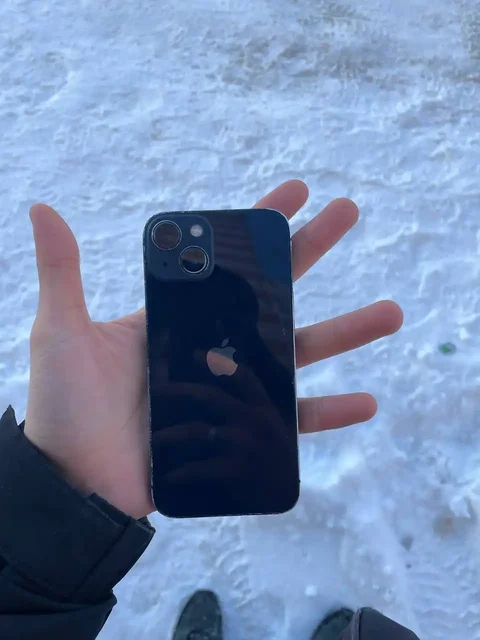 Продажа iPhone 13 128 ГБ черный - Смартфоны в Чебоксары