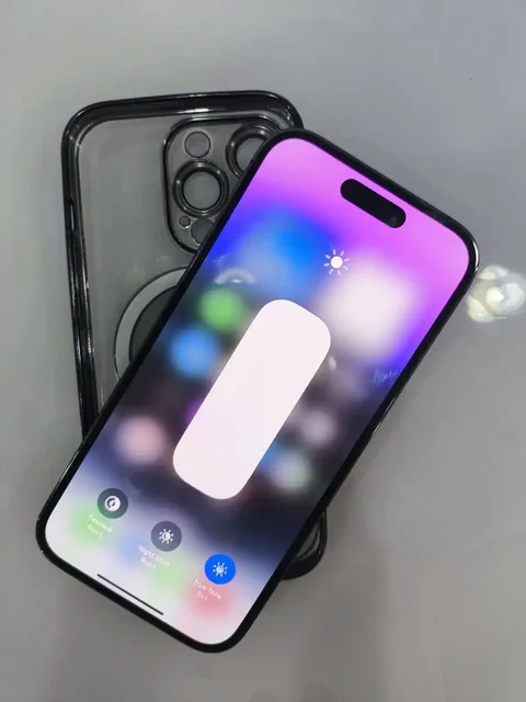 Продам Apple iPhone 14 Pro с замененным аккумулятором - Смартфоны в Чебоксары