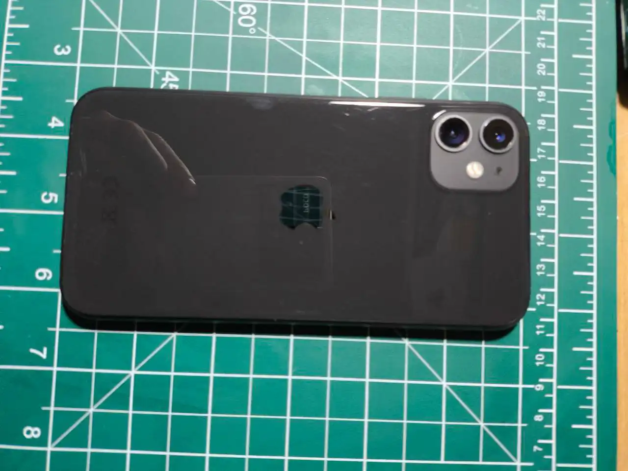 Продажа iPhone 11 - Смартфоны (Электроника) в Чебоксары