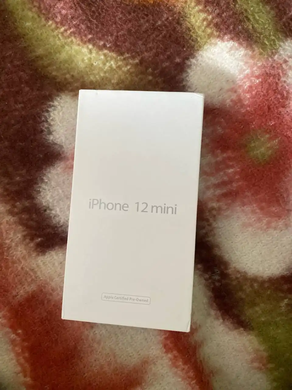 Продам коробку с акб 75 и защитным стеклом - Аксессуары для телефонов (Электроника) в Чебоксары