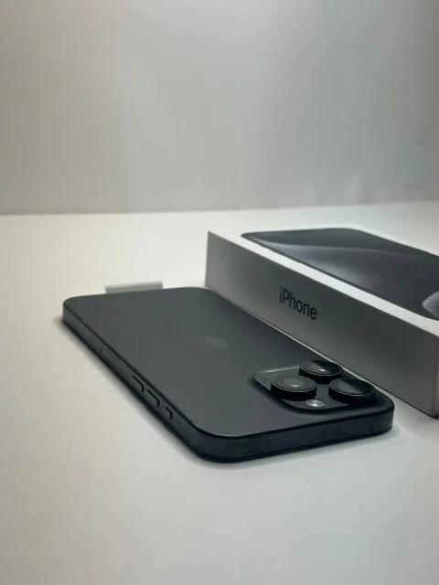 Продажа iPhone 15 Pro Max 256gb - Планшеты и телефоны в Чебоксары