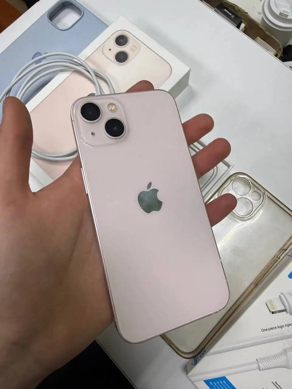 Продажа iPhone 13 128GB и iPhone XR 256GB на запчасти - Смартфоны (Электроника) в Чебоксары