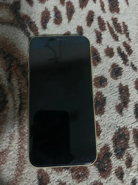 Продам iPhone 11 64gb в хорошем состоянии - Планшеты и телефоны в Чебоксары