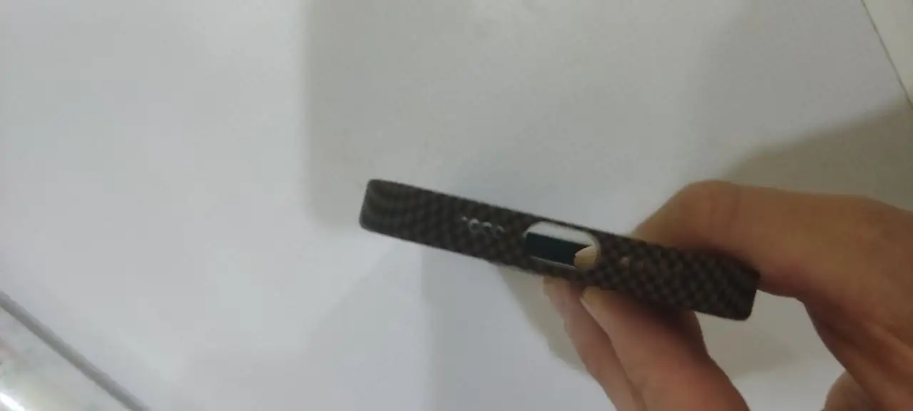 Чехол на iPhone 16 Pro Max реплика Pitaka - Аксессуары для телефонов (Электроника) в Чебоксары