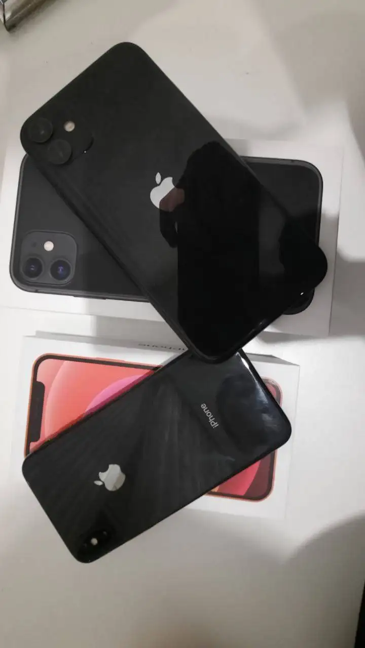Продажа Apple iPhone 11/64 и X/256 с заменёнными комплектующими - Смартфоны (Электроника) в Чебоксары
