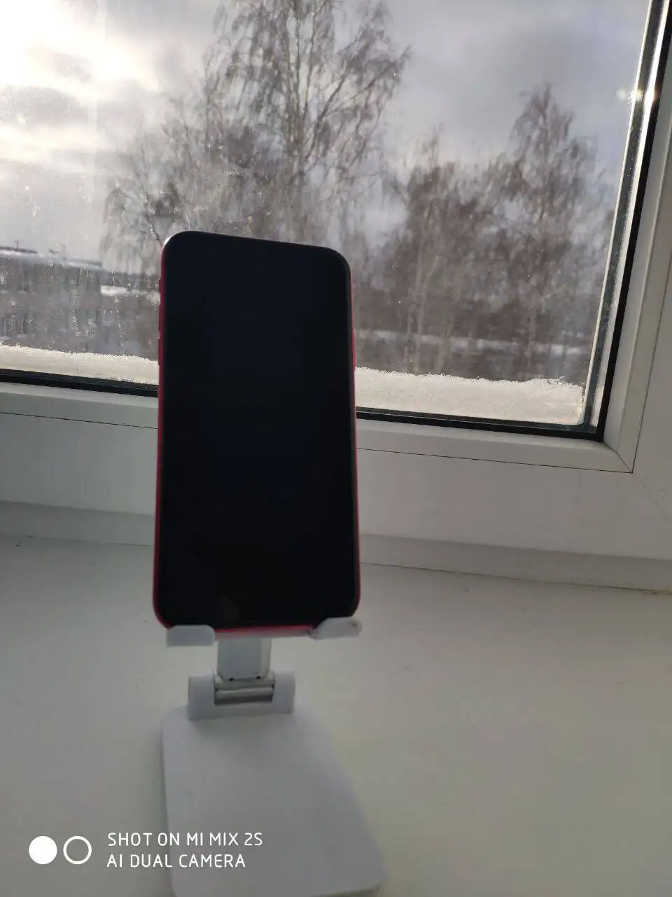 Обмен iPhone XR 128 ГБ и Xiaomi Mi Mix 2S на iPhone - Смартфоны (Электроника) в Чебоксары