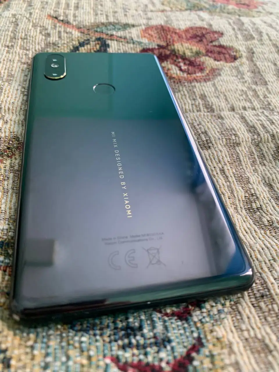 Обмен iPhone XR 128 ГБ и Xiaomi Mi Mix 2S на iPhone - Смартфоны (Электроника) в Чебоксары