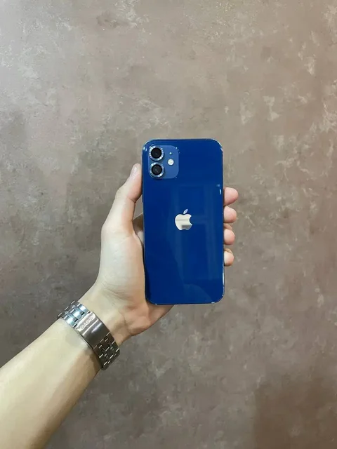 Продам iPhone 12 128 ГБ синий - Компьютерные комплектующие в Чебоксары