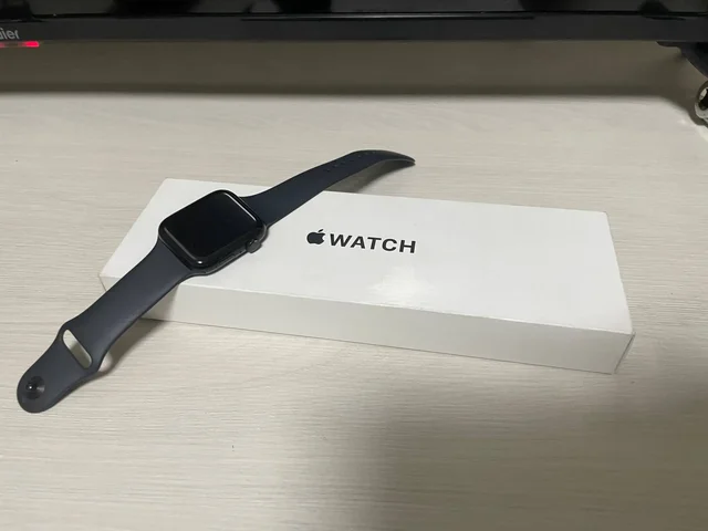Продам Apple Watch SE GPS 2 2024 года - Аксессуары для техники в Чебоксары