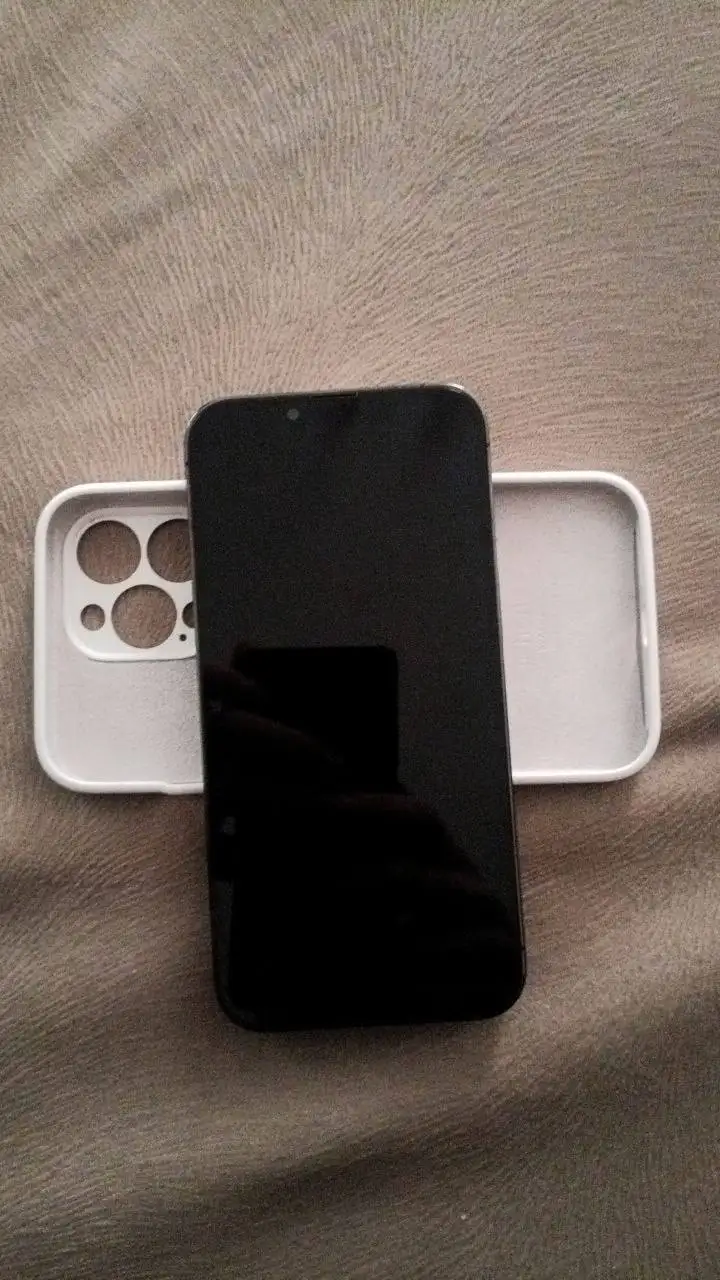 iPhone 13 Pro 256 GB с неоригинальным экраном - Смартфоны (Электроника) в Чебоксары