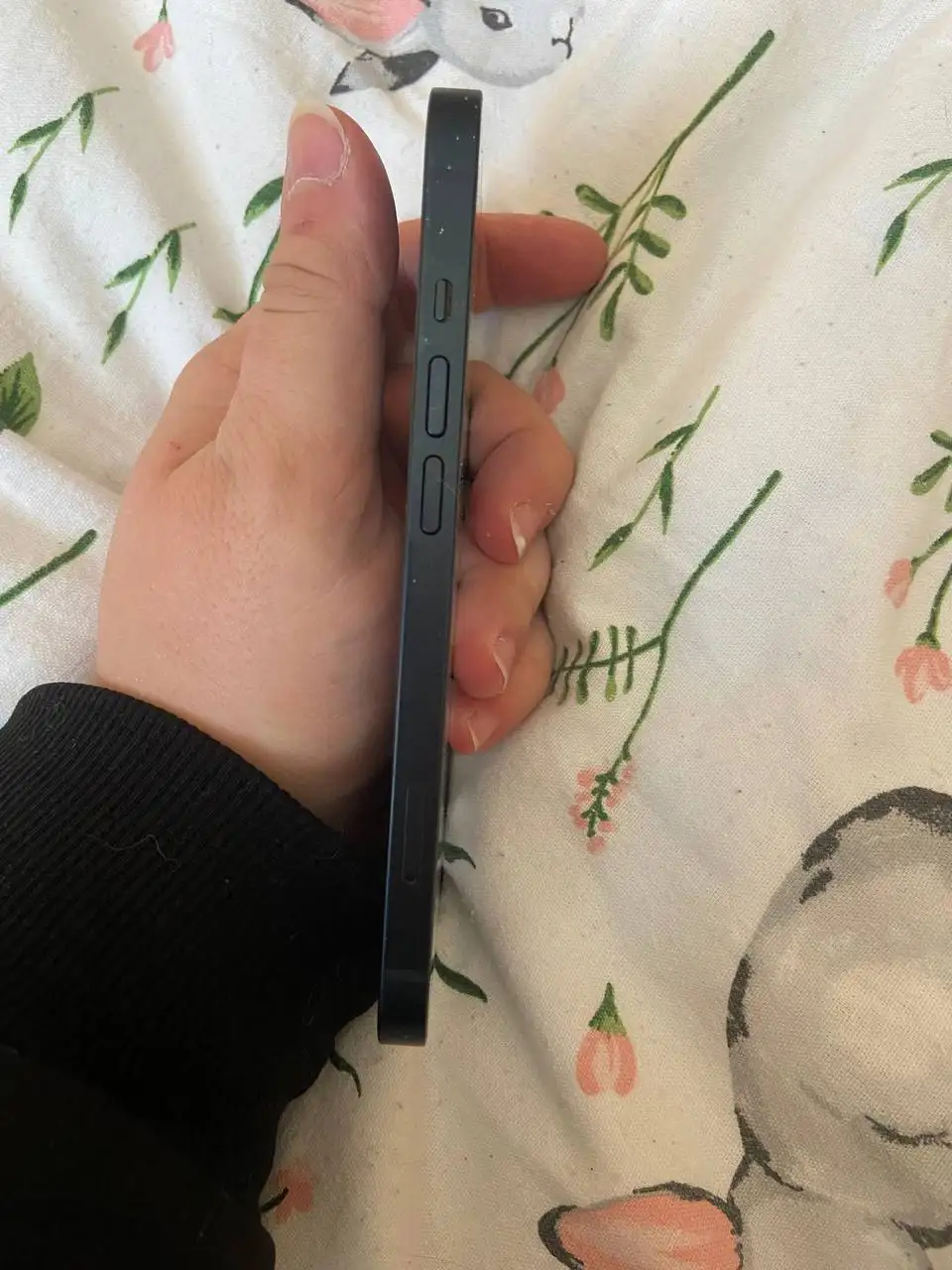 Продам iPhone 13 в идеальном состоянии - Смартфоны (Электроника) в Чебоксары