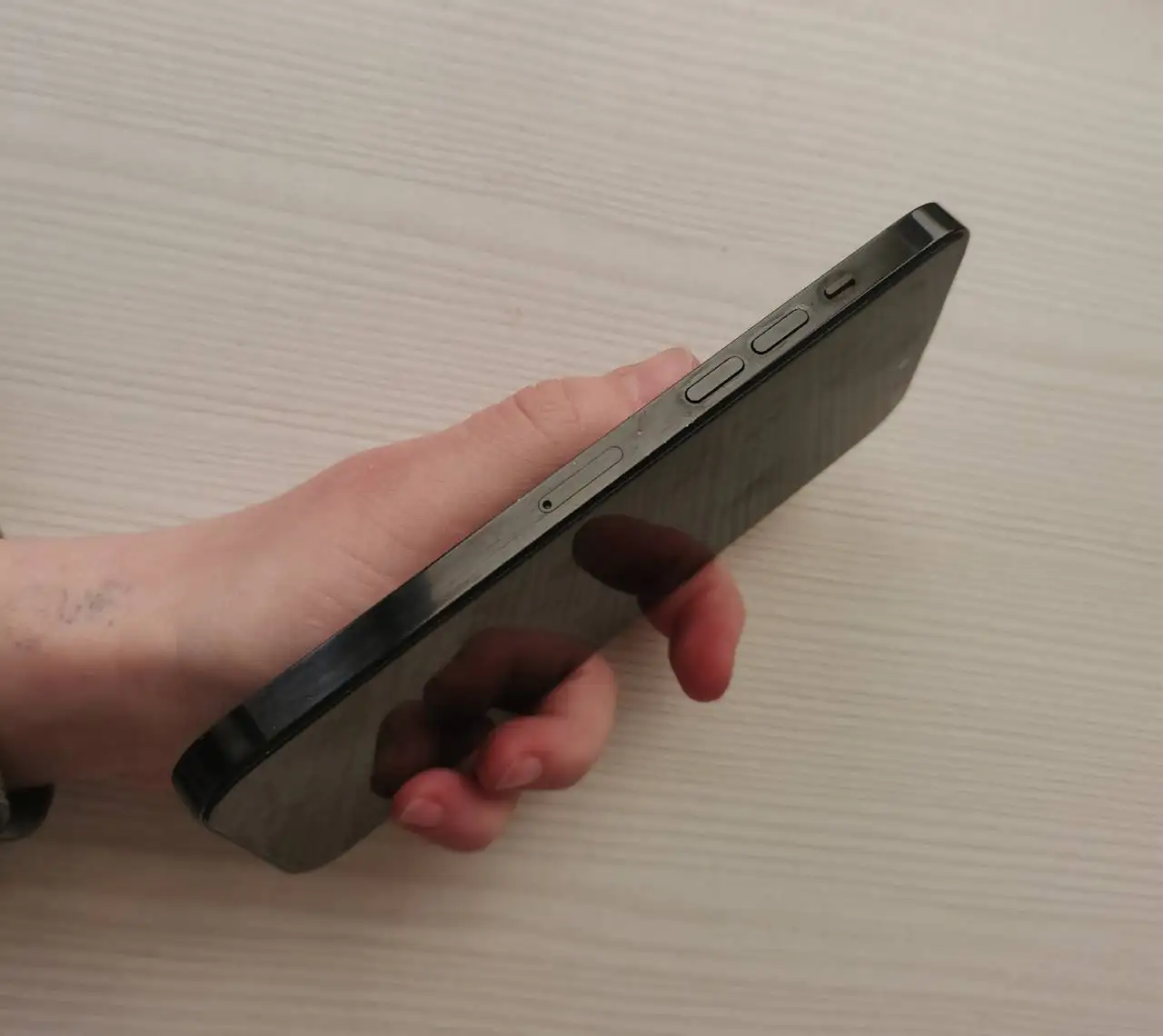 Продажа Apple iPhone 14 Pro Max 128 ГБ - Смартфоны (Электроника) в Чебоксары